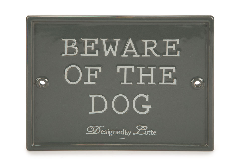 Beeztees DBL Dikkat Köpek Var Uyarı Tabelası, Seramik, Gri, 20x16cm