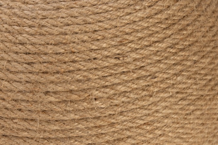 Beeztees DBL Kedi Tırmalama ve Oyuncağı, 29,5x29,5x22cm