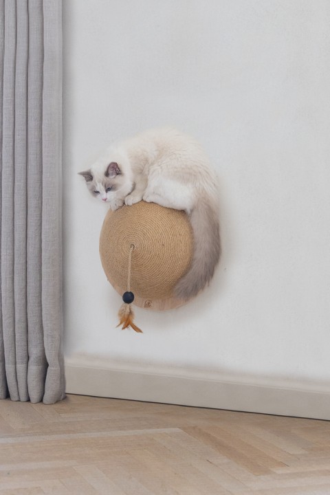 Beeztees DBL Kedi Tırmalama ve Oyuncağı, 34,5x34,5x18cm