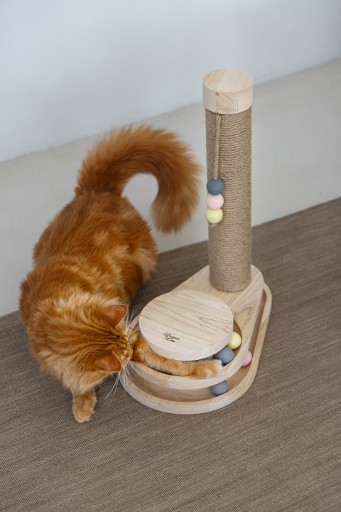 Beeztees DBL Kedi Tırmalama ve Oyuncağı, 38x24,5x47,5cm