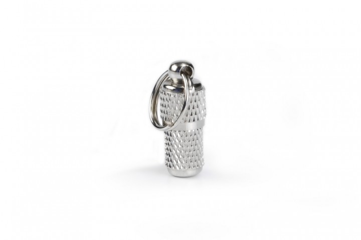 Beeztees Kedi Boyun Tasması Adres Tüpü, 21x8x8mm
