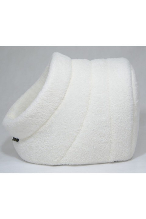 Beyaz Alaska Kedi Evi Yuvası